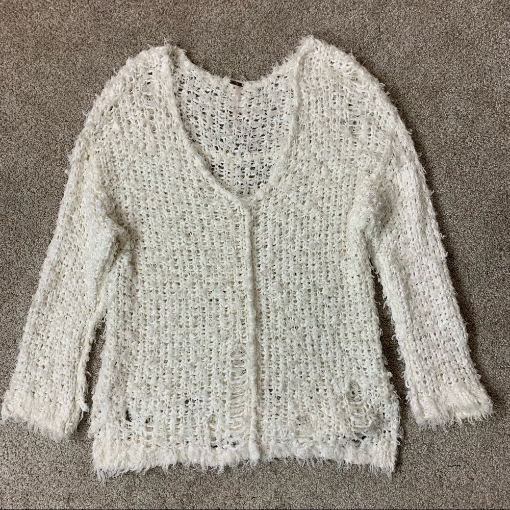 FREE PEOPLE White RAGGED Distressed LOOSE KNIT V-Neck OVERSIZED SWEATER  M